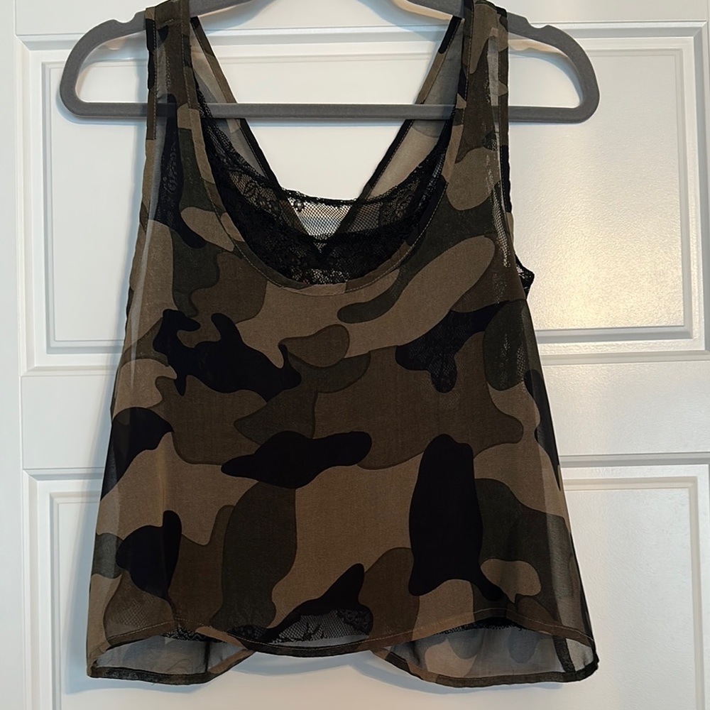 L'ATISTE Camouflage Crop Tank Top Brown Tan
